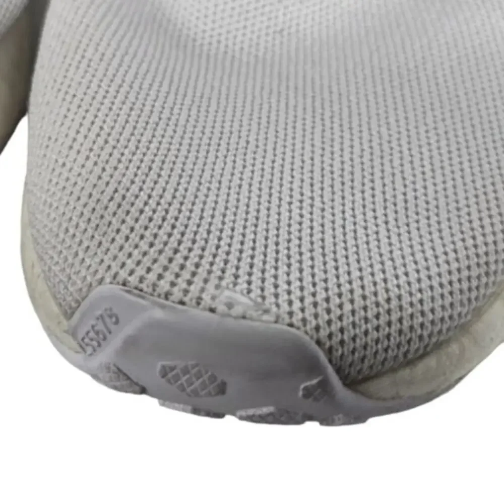 ADIDAS NMD_R1 PRIMEBLUE – MEN’S WHITE RUNNING SHOES – SIZE 10 – 2021 RELEASE
